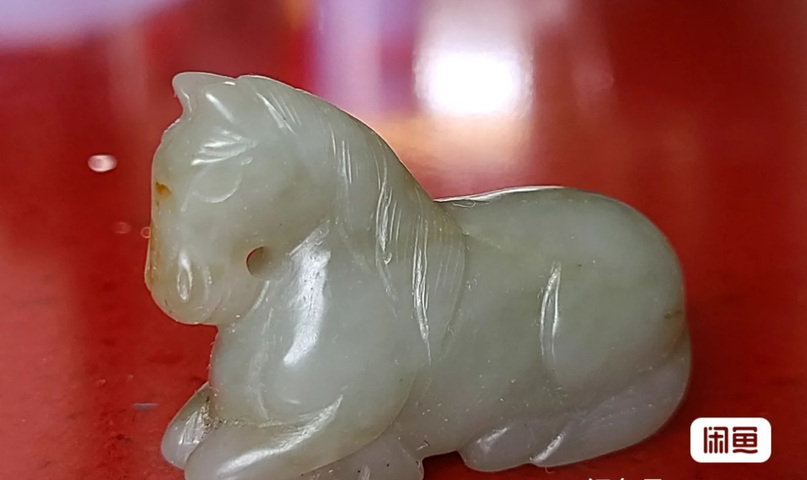 古玩玉器和田白玉馬到成功把件真品鑒賞圖