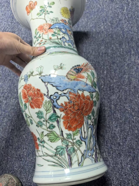 古玩陶瓷花鳥紋五彩鳳尾尊真品鑒賞圖