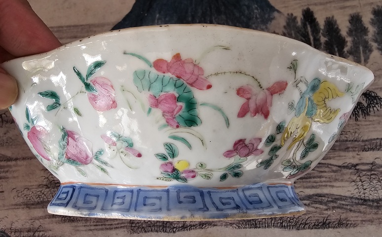 古玩陶瓷清同治?粉彩飛黃騰達福壽三多海棠貢碗拍賣,當前價格1800元