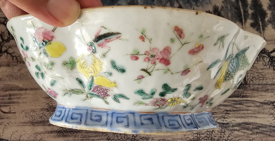 古玩陶瓷清同治?粉彩飛黃騰達福壽三多海棠貢碗拍賣,當前價格1800元