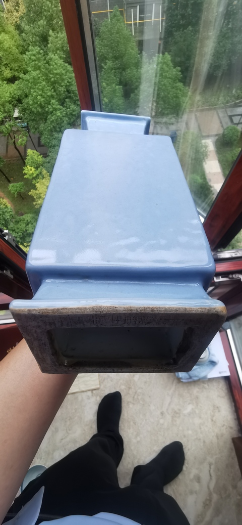 古玩陶瓷清晚期 天藍釉雙耳四方瓶真品鑒賞圖