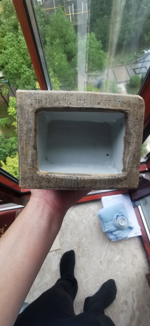 古玩陶瓷清晚期 天藍釉雙耳四方瓶真品鑒賞圖