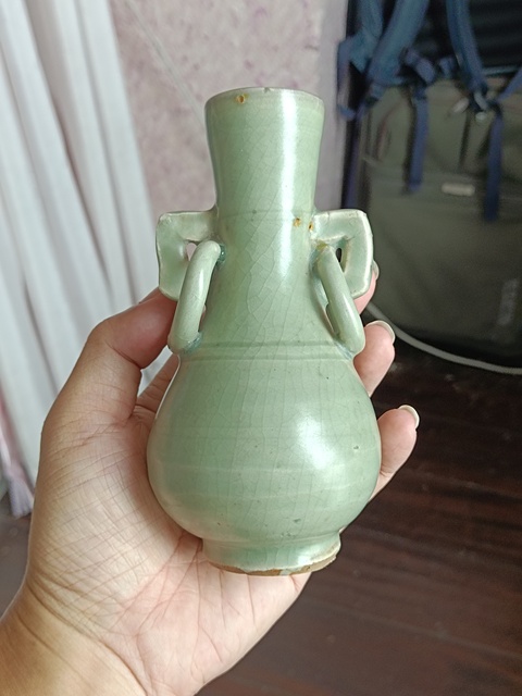 古玩陶瓷龍泉青瓷雙耳瓶真品鑒賞圖