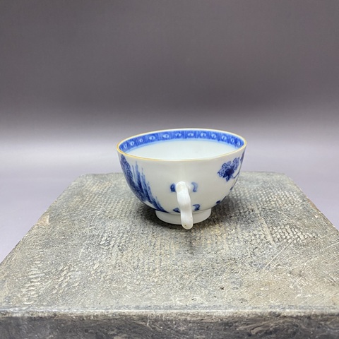 古玩陶瓷清乾隆·亭臺樓閣山水·青花執杯拍賣,當前價格1260元