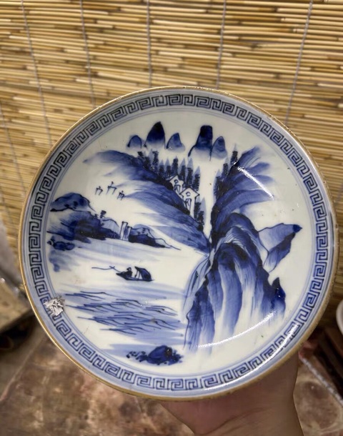 古玩陶瓷青花風(fēng)景人物紋盤真品鑒賞圖