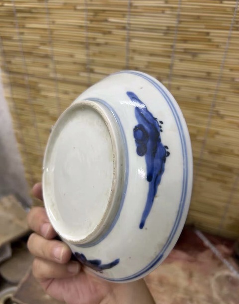 古玩陶瓷青花風(fēng)景人物紋盤真品鑒賞圖