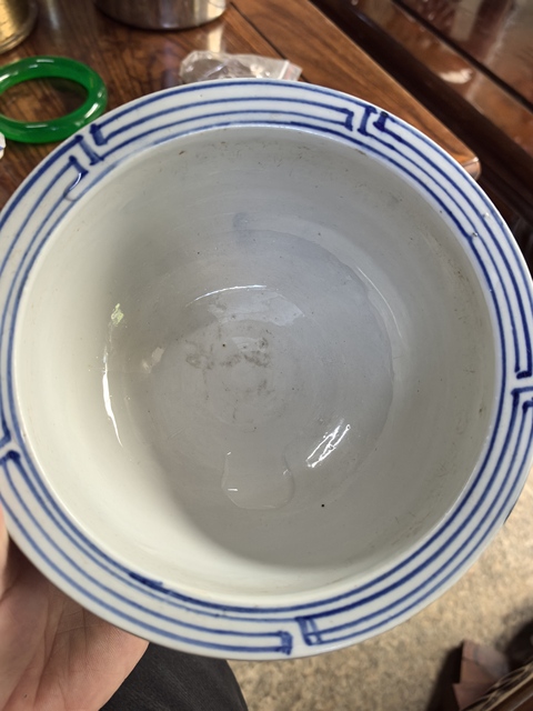 古玩陶瓷龍紋青花香爐真品鑒賞圖