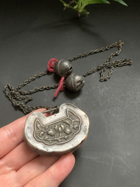 古玩雜項長命鎖真品鑒賞圖