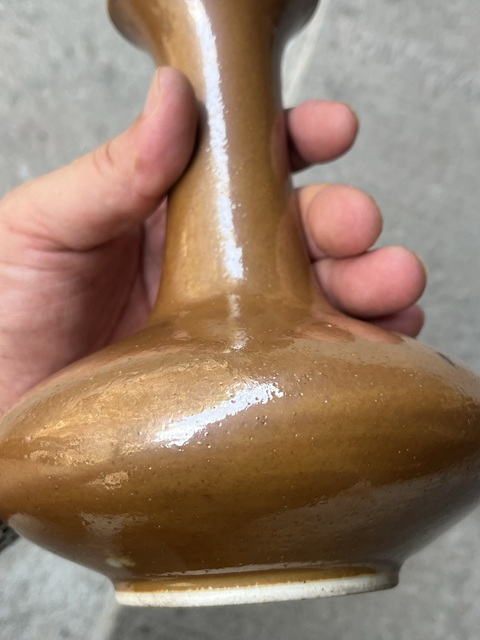 古玩陶瓷醬釉小賞瓶真品鑒賞圖