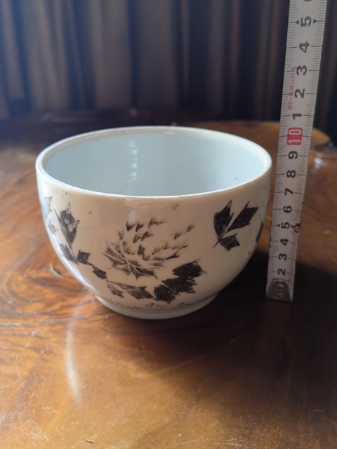 古玩陶瓷墨彩花卉紋蓋缸真品鑒賞圖
