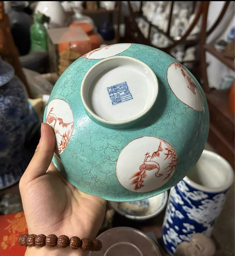 古玩陶瓷乾隆蘆雁紋碗真品鑒賞圖