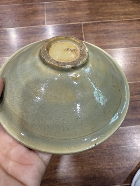 古玩陶瓷耀州窯青釉碗真品鑒賞圖