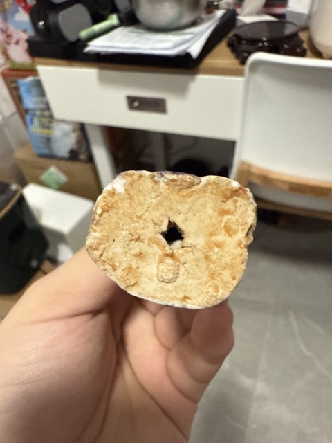 古玩陶瓷窯變紅釉人物塑像真品鑒賞圖