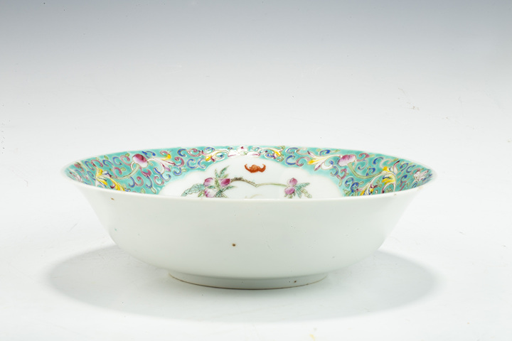 古玩陶瓷民國·松石綠地粉彩開窗靈仙祝壽紋碗拍賣，當前價格1752元