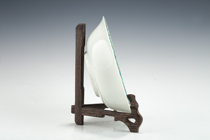 古玩陶瓷民國·松石綠地粉彩開窗靈仙祝壽紋碗拍賣，當前價格1752元