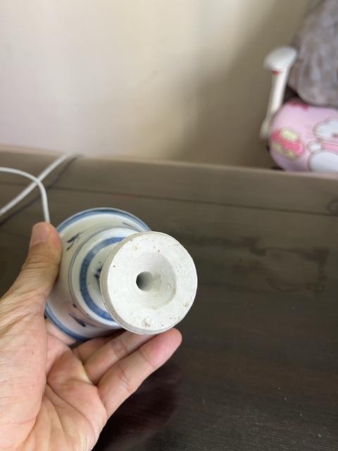 古玩陶瓷蝶紋青花高足杯真品鑒賞圖