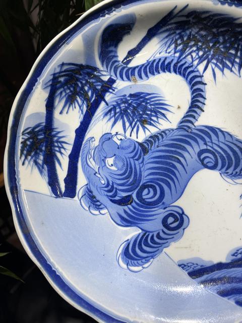 古玩陶瓷民國青花盤真品鑒賞圖