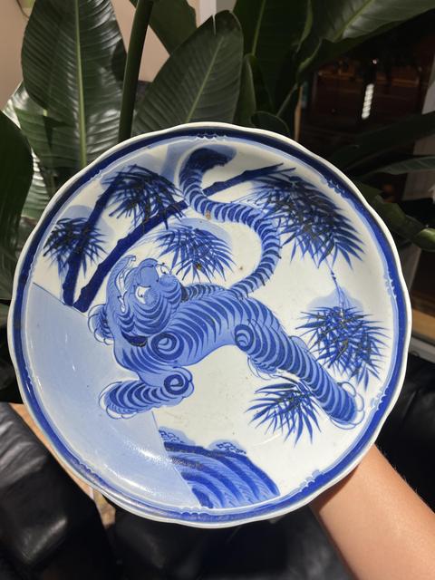 古玩陶瓷民國青花盤真品鑒賞圖