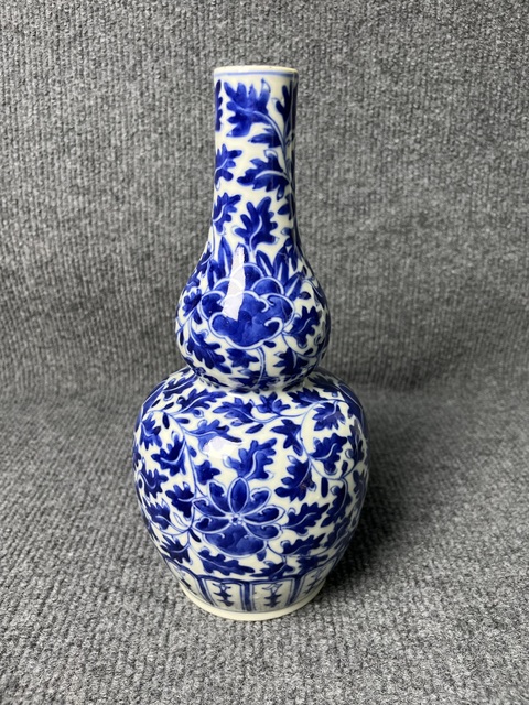 古玩陶瓷青花皮球花花卉紋葫蘆瓶真品鑒賞圖
