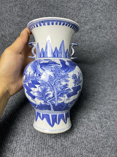 古玩陶瓷青花山水人物故事紋如意耳尊拍賣，當前價格6588元