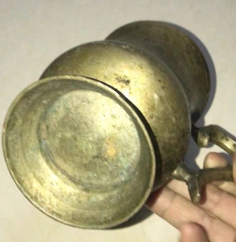 古玩雜項精美清晚期銅杯子拍賣，當前價格388元
