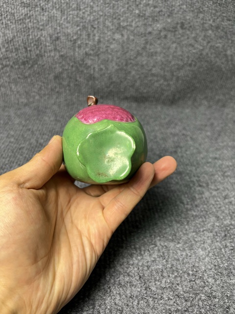 古玩陶瓷仿生瓷石榴供果真品鑒賞圖