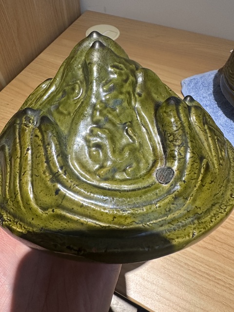 古玩陶瓷綠釉博山奩真品鑒賞圖