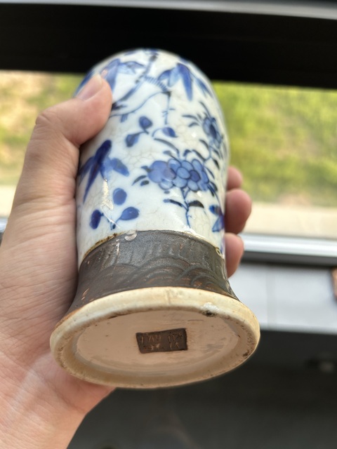 古玩陶瓷哥釉青花瓶真品鑒賞圖
