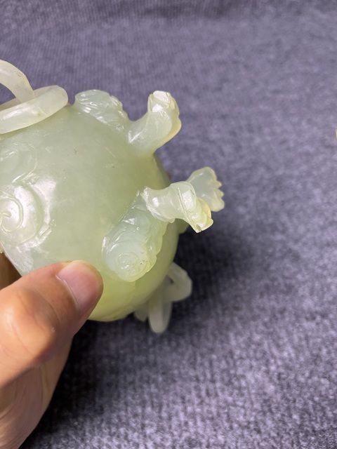 古玩玉器岫玉三足香爐拍賣，當前價格388元