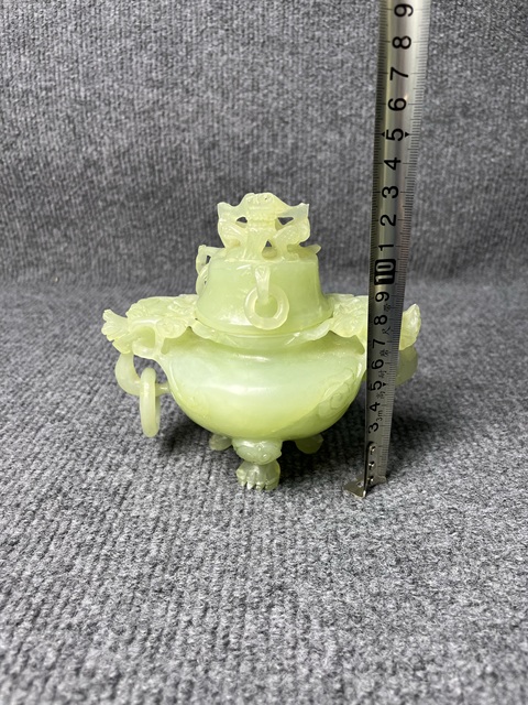 古玩玉器岫玉三足香爐拍賣，當前價格388元