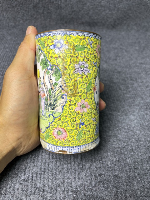 古玩雜項銅胎畫琺瑯開窗人物故事紋筆筒拍賣,當前價格999元