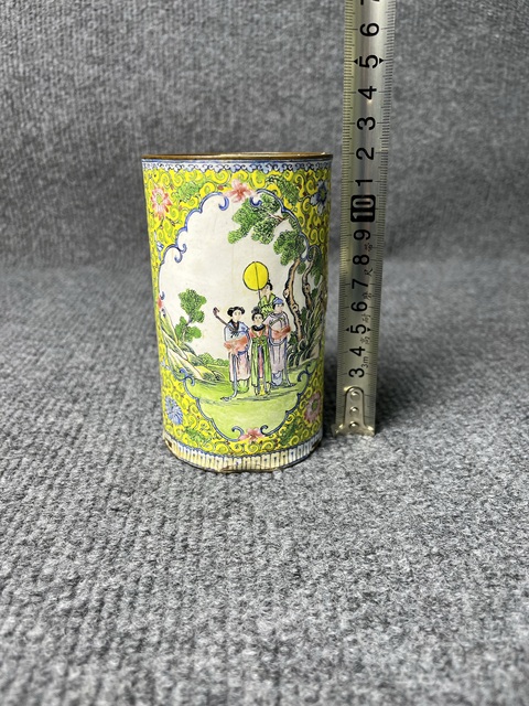 古玩雜項銅胎畫琺瑯開窗人物故事紋筆筒拍賣,當前價格999元