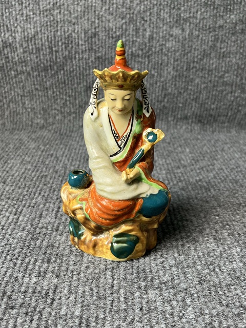 古玩陶瓷唐僧塑像拍賣，當前價格699元