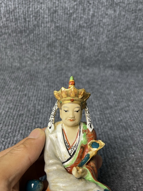 古玩陶瓷唐僧塑像拍賣，當前價格699元