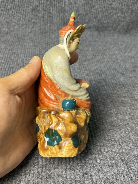 古玩陶瓷唐僧塑像拍賣，當前價格699元