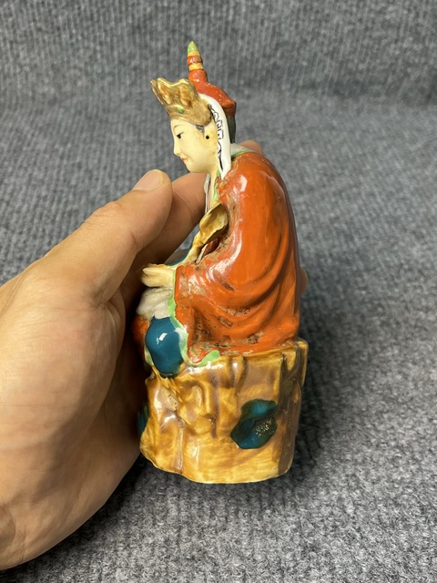 古玩陶瓷唐僧塑像拍賣，當前價格699元