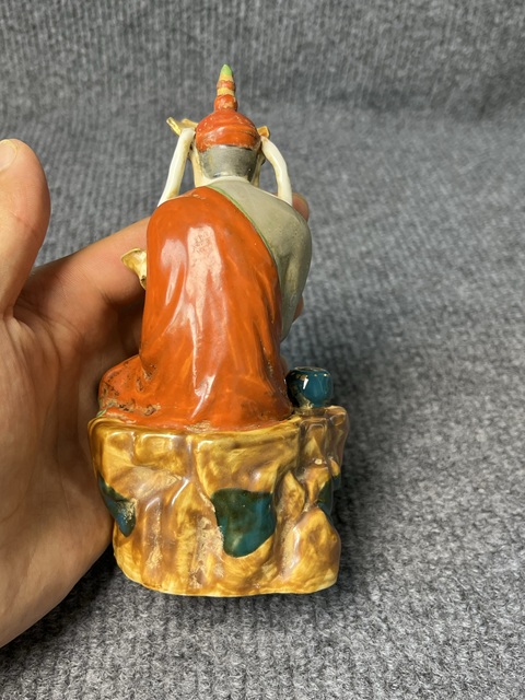 古玩陶瓷唐僧塑像拍賣，當前價格699元