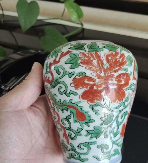 古玩陶瓷紅綠彩鳳凰牡丹花紋截口瓶真品鑒賞圖