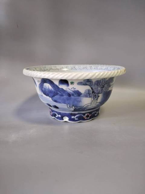 古玩陶瓷青花山水折沿碗真品鑒賞圖