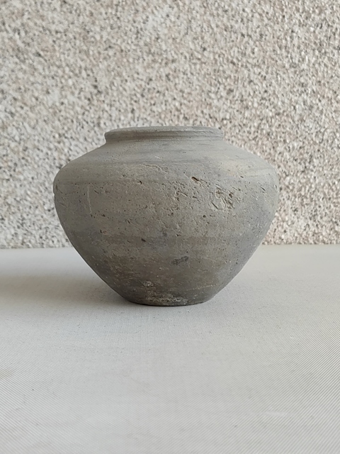古玩陶瓷灰陶罐拍賣,當(dāng)前價(jià)格450元