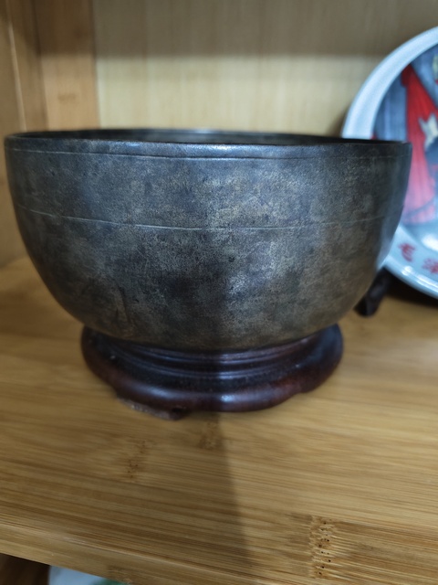 古玩銅器銅缽真品鑒賞圖