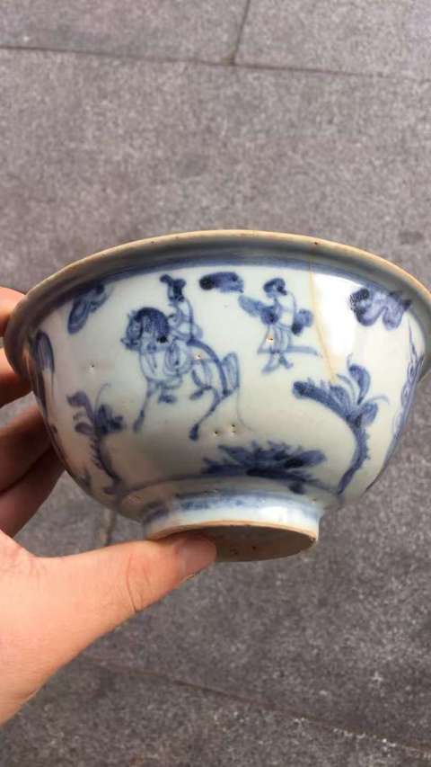古玩陶瓷青花攜琴訪友圖碗真品鑒賞圖
