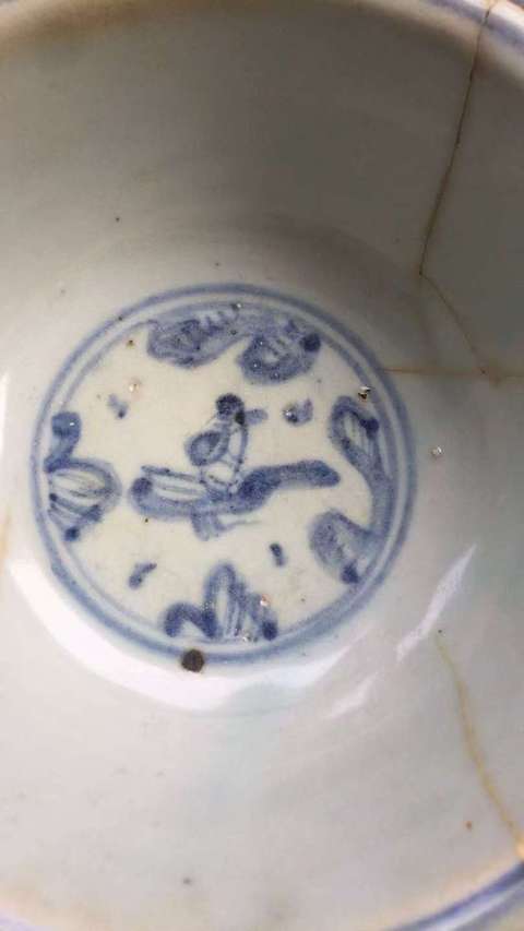 古玩陶瓷青花攜琴訪友圖碗真品鑒賞圖