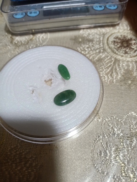 古玩玉器天然翡翠A貨戒面真品鑒賞圖
