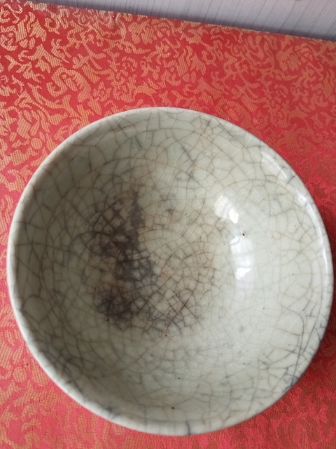 古玩陶瓷龍泉窯碗真品鑒賞圖