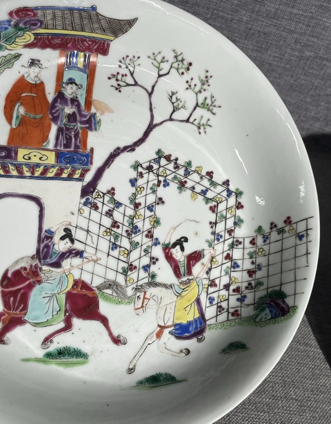 古玩陶瓷民國粉彩人物故事盤真品鑒賞圖