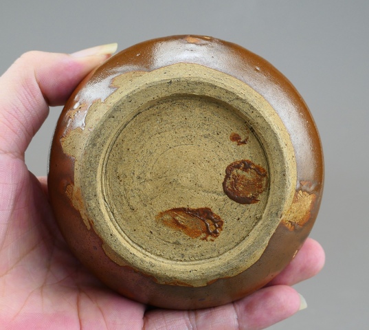 古玩陶瓷精品:明代耀州窯柿紅釉唇口洗(文房雅器)拍賣,當前價格114元