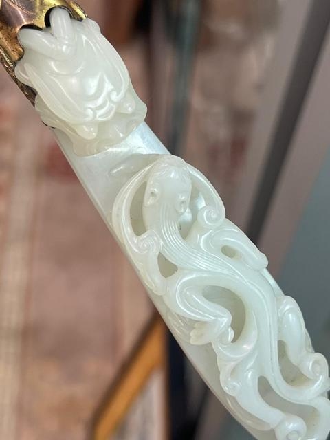 古玩玉器和田玉龍紋帶鉤真品鑒賞圖