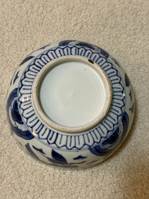 古玩陶瓷花卉紋青花蓋罐 真品鑒賞圖