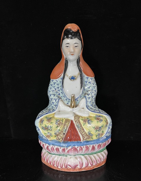 古玩陶瓷粉彩觀音瓷像真品鑒賞圖